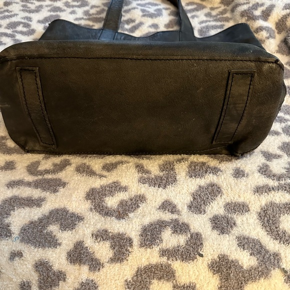 Distressed leather Frye skull tote - Picture 4 of 6